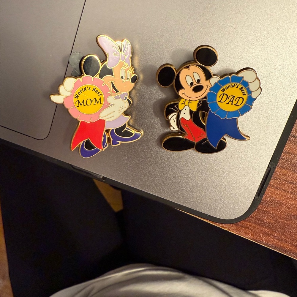 Disney Parks World Best Mom and Worlds Best Dad Pins